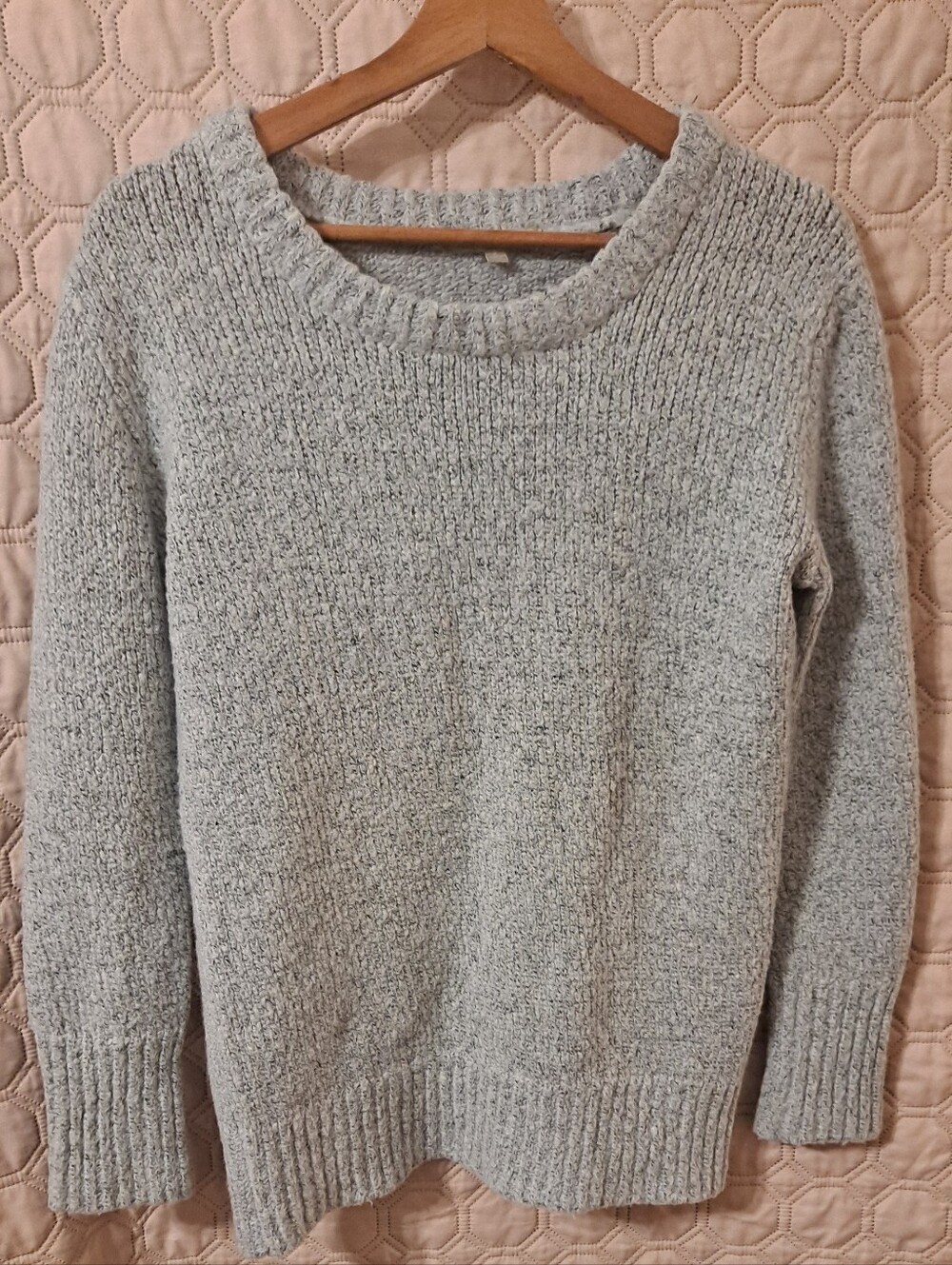 Joan Vass Studio Women's Light Gray Crewneck Sweater - Classic Knit Sz S